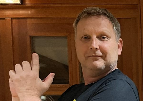 Tom